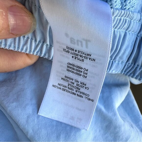 Aritzia TNA Big Easy 5” Short - Picture 5 of 6